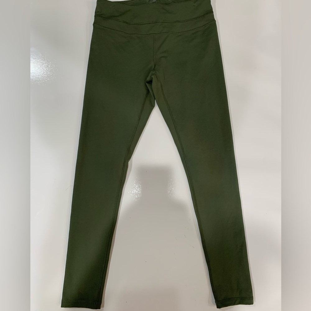 The North Face flash dry full length womans Olive Leggings size L